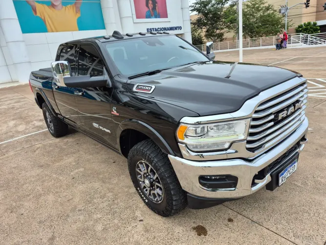 Ram 3500 Limited Longhorn 6.7 TB CD Diesel 2022