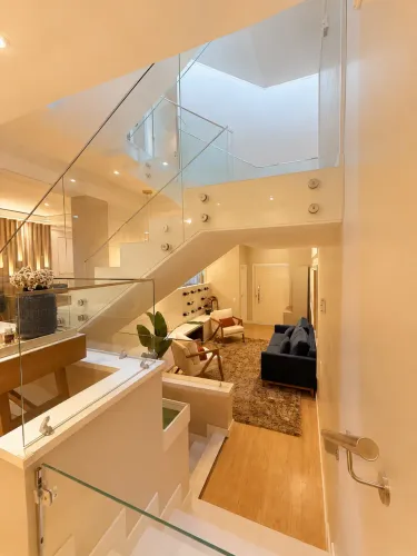Casa condomínio contemporâneo onde sofisticação, conforto e design se encontram.