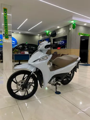 Biz 125 EX 2025