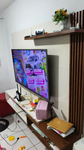 PAINEL DE SALA PARA TV