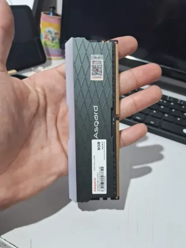 Memória ram 8gb ddr4 Asgard rgb