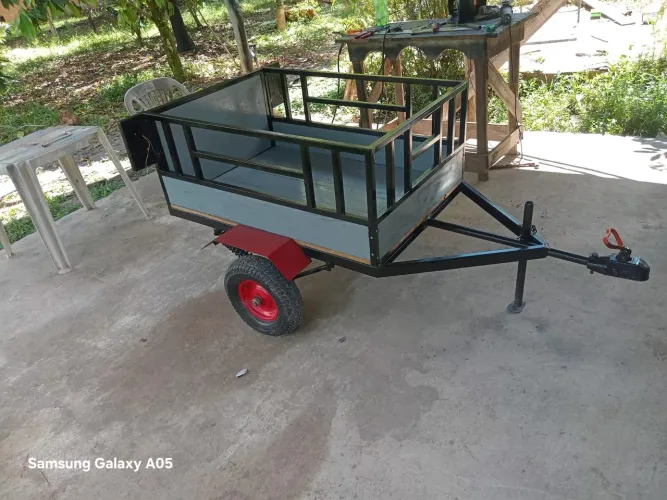 Vende-se carroça!