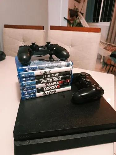 PS4 SLIM ÓTIMA CONDIÇÃO