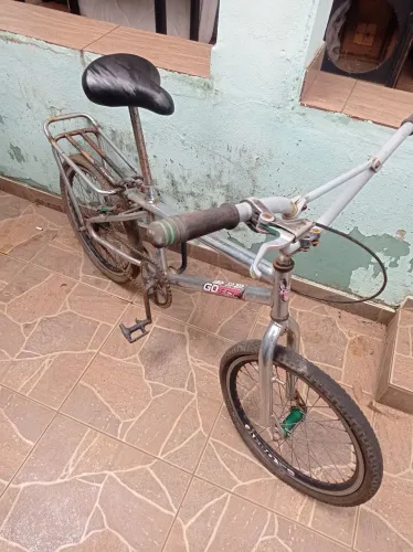Bicicleta tipo BMX