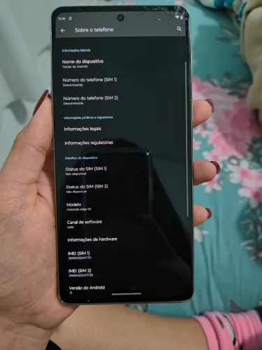 Moto EDGE 20