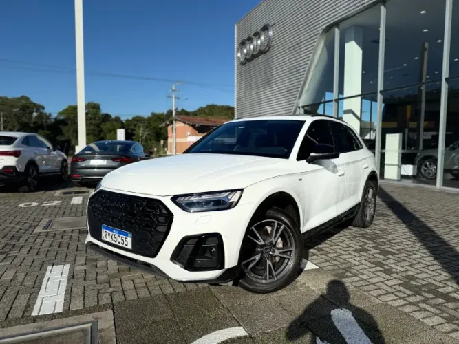 Audi Q5 Perf. Black 2.0 TFSIe S.tr. QT (hib.) 2023