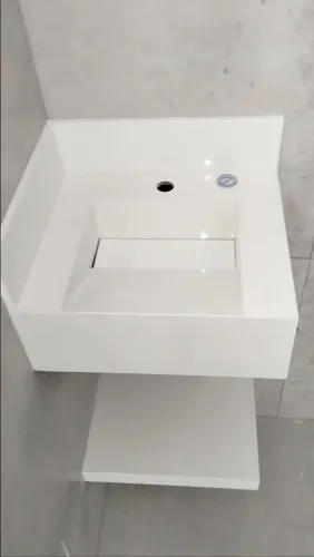 Lavabo para banheiro em porcelanato 