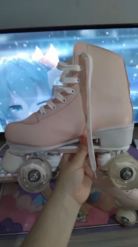 Patins roller 4 rodas, rosa Pink tamanho 36. Usado apenas uma vez.