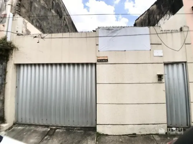 CASA COMERCIAL TÉRREA COM 06 SALAS COM LAVABO