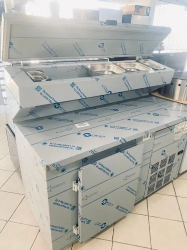 NZ. Balcão de serviço refrigerado inox condimentaria 1,50 m  e 2 metros Gelopar 