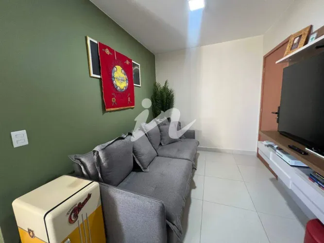 Apartamento Mobiliado 2 Quartos (1 Suíte) com 1 Vaga Bairro Laranjeiras, Uberlândia