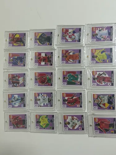 80 figurinhas legends completo mais cases