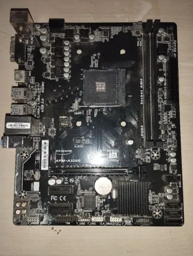 Placa mãe PCWARE apm a320g - Perfeito estado!