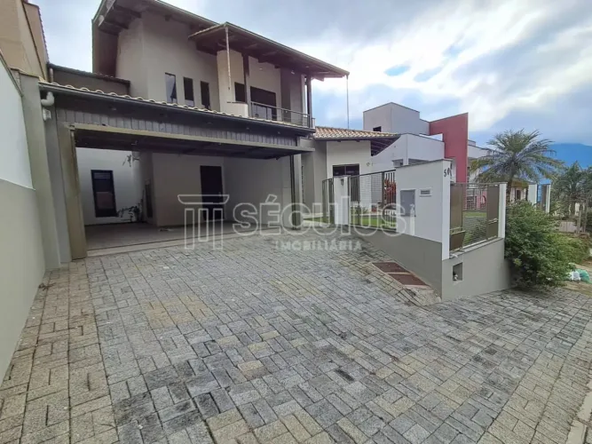Casa à venda na Vila Nova