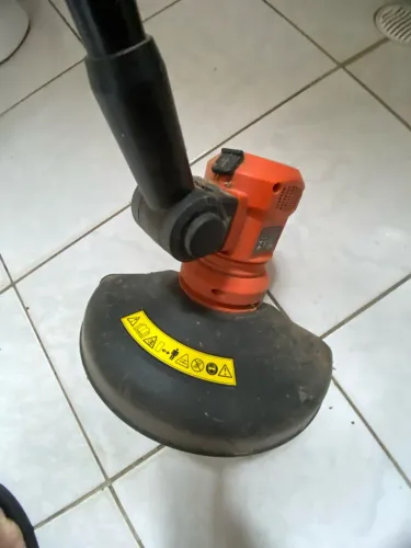 Cortador de grama