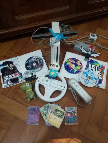 Nintendo Wii + brindes