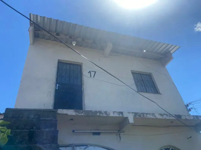 Alugo casa, para casal ou casal com 1 filho