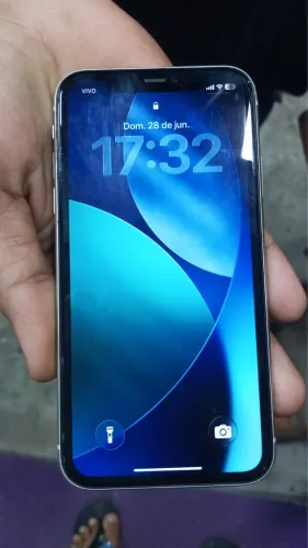 iPhone 11