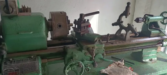 Torno mecânico 
