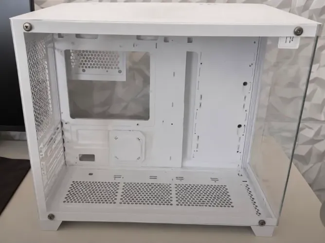 Gabinete Gamer Husky Dome 360 Aquário Suporta 9 fans m