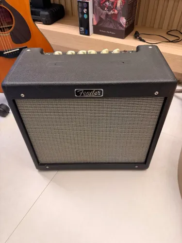 Amplificador Valvulado Fender Blues Junior IV