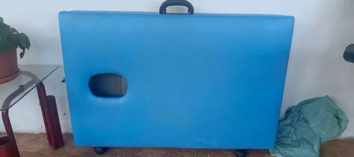 Vende-se maca pra estética