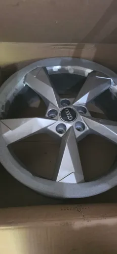 Rodas OEM Audi Q3 Sportback 2022 aro 18, 5x112