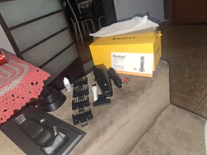 Maquina de corte kemei