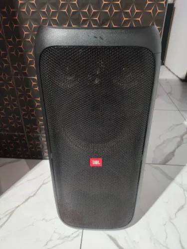 Vende- se JBL 310