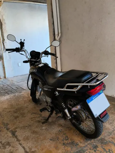 Suzuki GS 120 