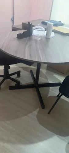 mesa de escritório redonda