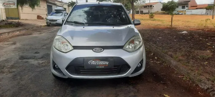 Ford Fiesta Sed. 1.6 8V Flex 4P 2013