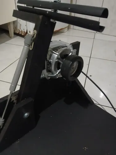 Máquina de enrolar linha na carretilha