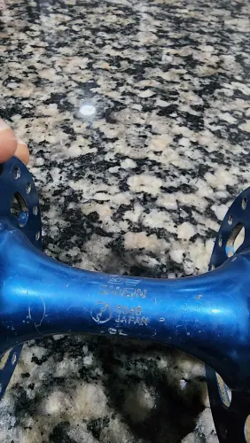 Cubo Dianteiro Sansin 6 Janelas Anodizado Azul - Original Japão - Vintage