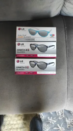 Vendo óculos 3D lg novo