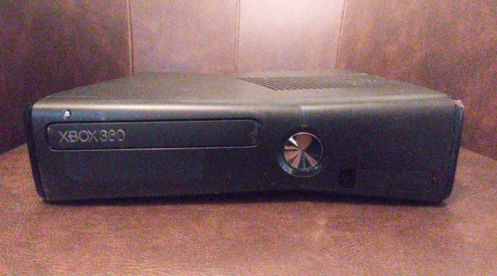Xbox 360 RGH 3.0 + HD 250GB + Guitarra