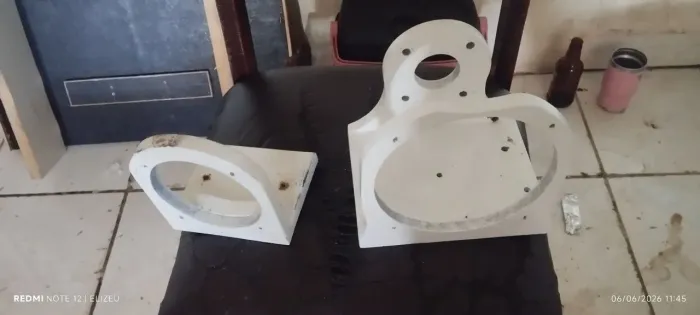 Vendo base para corneta gvm