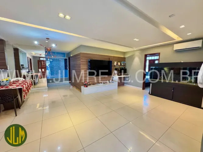 VENDO LINDA CASA PLANA MOBILIADA COM 230m², NO BAIRRO MONTE CASTELO - FORTALEZA - CE