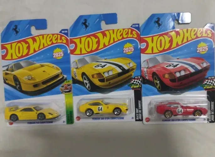 Hotwheels Ferrari F40 + Ferraris GTB
