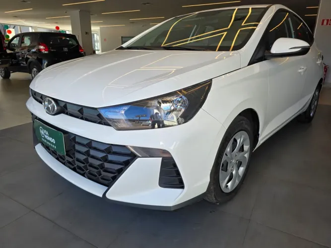 Hyundai HB20S Comfort Plus 1.0 Flex 12V Mec. 2025