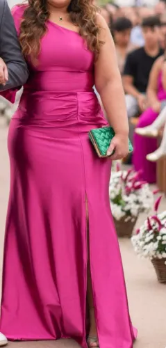 Vestido de festa Fúcsia 44