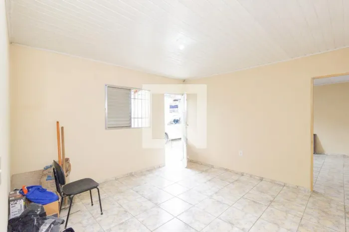 Casa à Venda - Vila Serralheiro, 2 Quartos, 280 m2