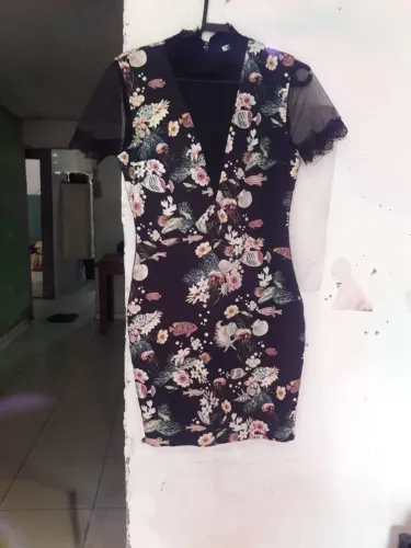 Vestido c tule corte v