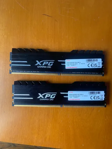 Memórias RAM 2x8gb XPG Gammix D10 ddr4 3200mhz