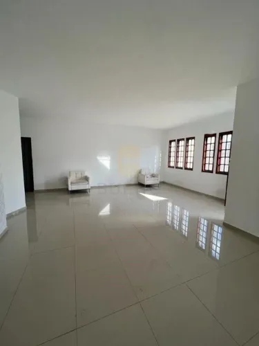 CASA TÉRREA - RESIDENCIAL/COMERCIAL - VENDA, Jardim Cuiabá - Cuiabá/MT