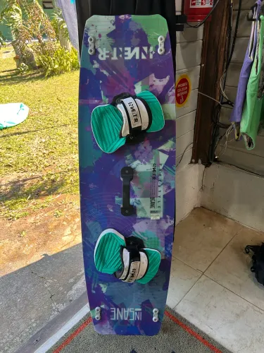 Prancha kitesurf bidirecional Inverter 136x41