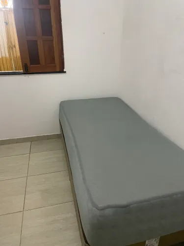 Cama solteirão 