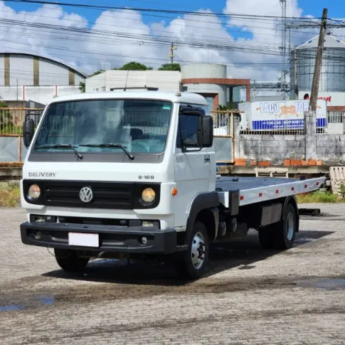 Vendo/Troco Guincho Plataforma  8-160 Delivery - 2014 ***LEILÃO***