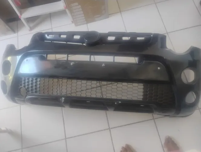 Vendo para-choque dianteiro da Palio adventure 2014 em diante 