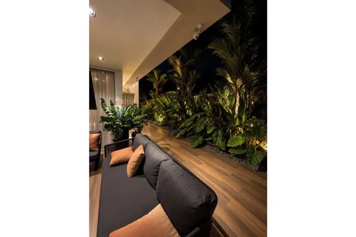 CASA DE ALTÍSSIMO PADRÃO PARA LOCAÇÃO ANUAL | 436 M² | 5 QUARTOS | 4 SUÍTES | PISCINA | ES